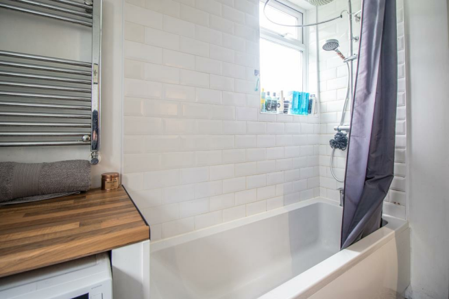 Bathroom/Utility Room