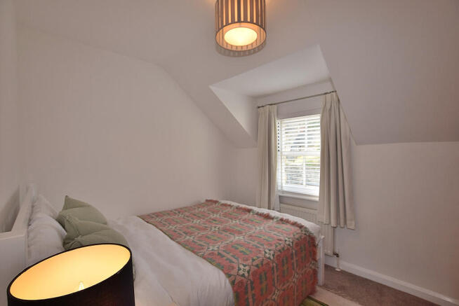 2 bed Link Detached House for sale Image 11