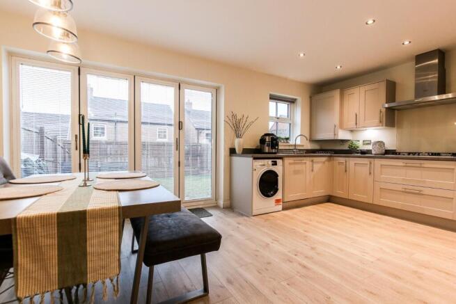Kitchen / Dining Room