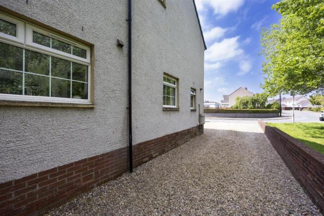 15_CRAWFORD_AVE_LENZIE_002.JPG