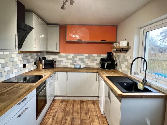 9 Queenshill Park, Ringford - Williamson and Henry