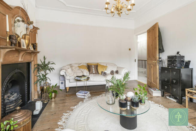 Stonard Road, Palmers Green, London, N13 photo 4