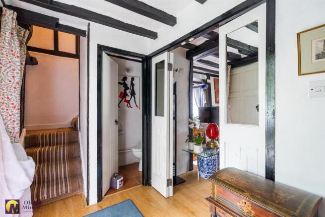 REAR HALL / SITTING ROOM SNUG