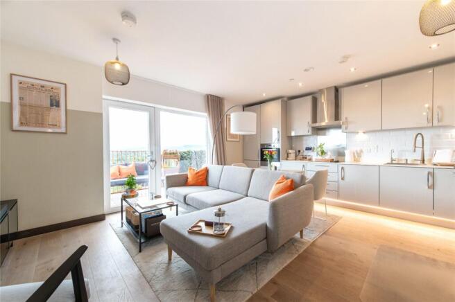 Lounge/Kitchen