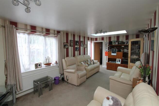 Sitting Room.JPG