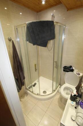 6 bed Terraced to rent Image 11