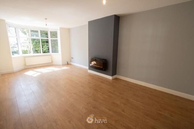 3 bed Semi-Detached for sale Image 4