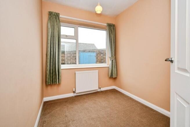 3 bed Semi-Detached Bungalow for sale Image 11
