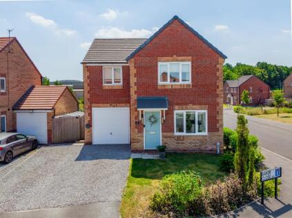 Baker Close, Kilnhurst, S64