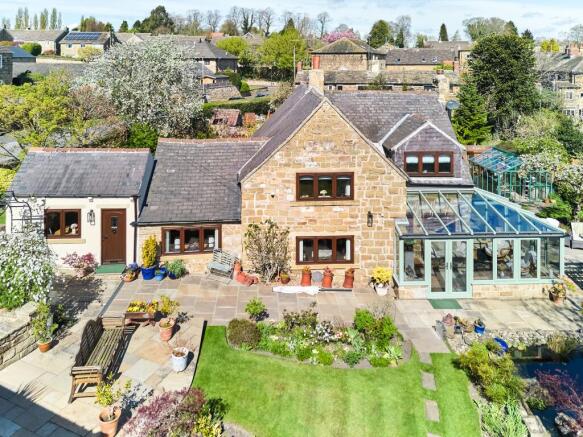 3 bed Detached for sale in badsworth