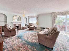 13, Shirley Heights, Crook Log, Bexleyheath DA6 8BN
