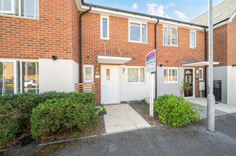 Lizard Close, Gosport, Hampshire, PO13