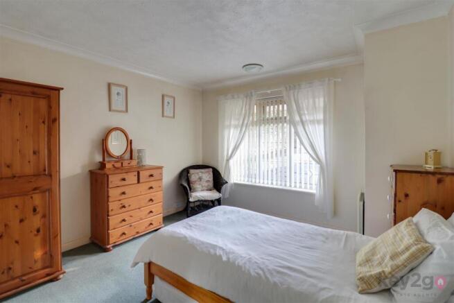 3 bed Detached Bungalow for sale Image 11