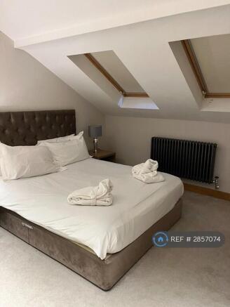 2 bed Flat to rent Image 6