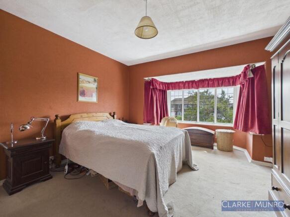 4 bed Semi-Detached for sale Image 12