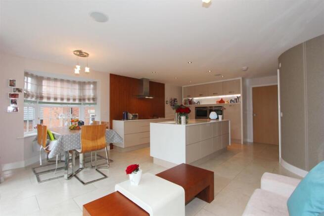 OPEN PLAN BESPOKE LI