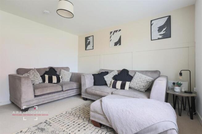 Crabtree Avenue, Cheadle, Stoke-On-Trent photo 4