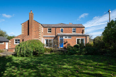 "Four Winds", 158 Tower Hill Road, Upholland WN8 0DT