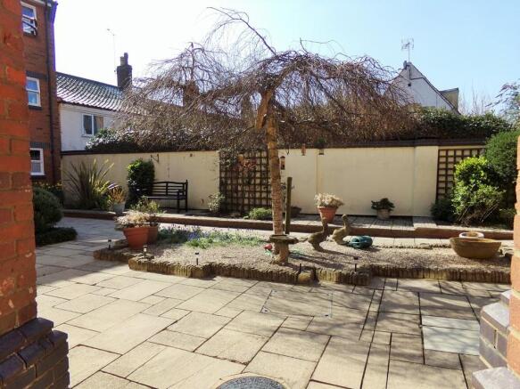 Photo 11
