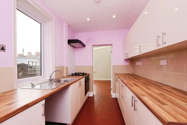 2 bed Terraced for sale Image 4