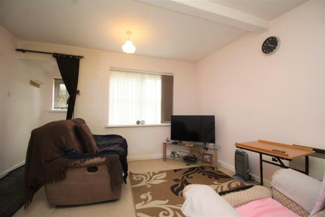 living room 1 .jpg