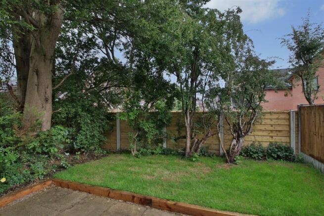 Garden (2)