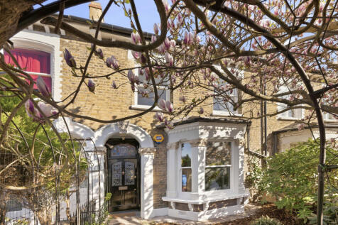 Crystal Palace Road, London, SE22