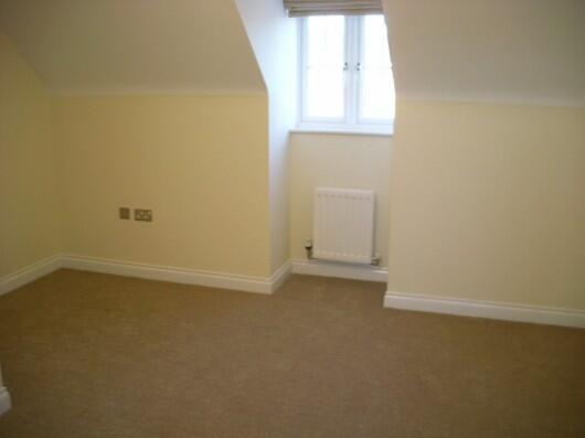 2ND FLOOR ROOM