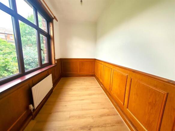 2 bed Terraced to rent Image 8