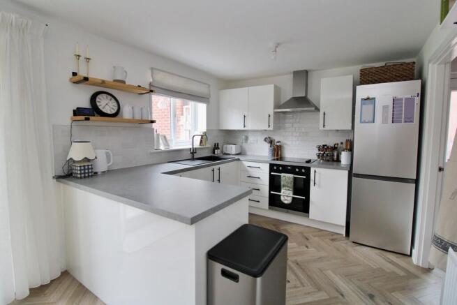 Chervil Way, Rugby photo 4