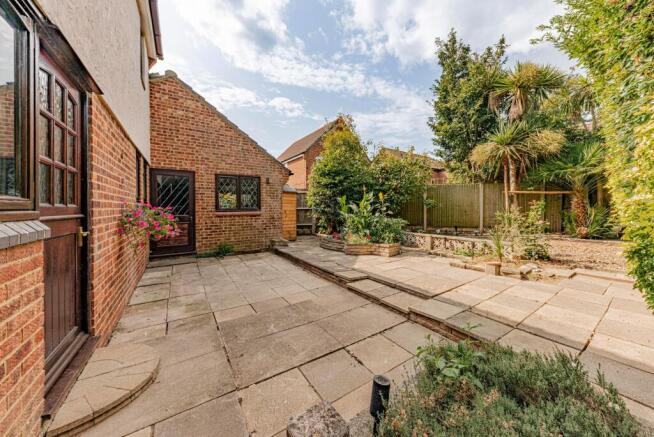 Rear Garden (2)