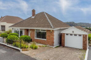 33, The Knoll, Plymouth PL7 4SH