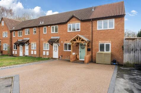Pearce Close, Kingsdown, Swindon, SN2