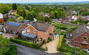 Instree, Hillside Road, Ketley Bank, Telford TF2 0BZ