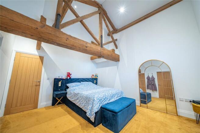 4 bed Terraced for sale Image 6