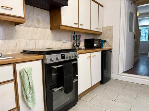 6 bed Terraced for sale Image 8