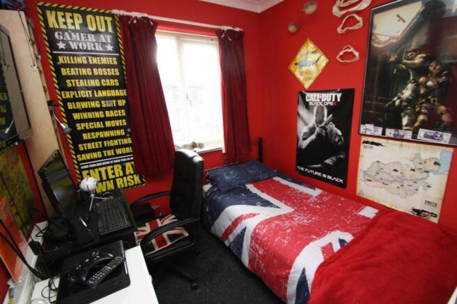 BEDROOM 3