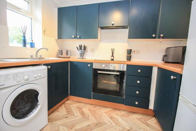 442 Portsmouth Road, Sholing, SO19 photo 4
