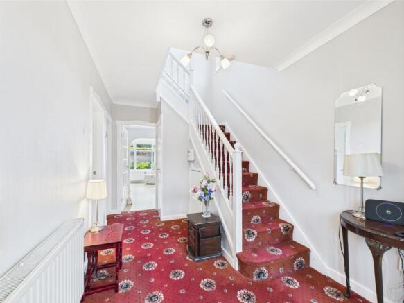 CAM02386G0-PR0131-STILL002