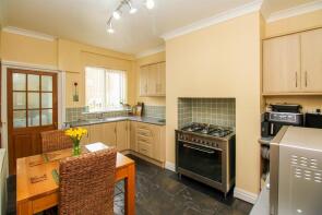28, Tun Lane, South Hiendley, Barnsley S72 9DD