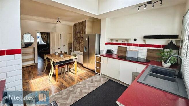 4 bed Terraced for sale Image 6