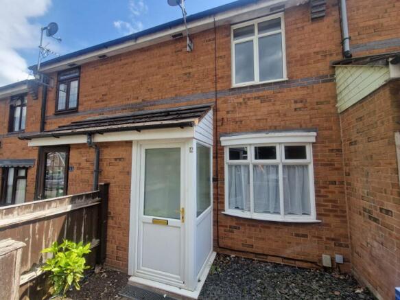 Wharf Road, Rugeley - 2 bedroom mid terrace house