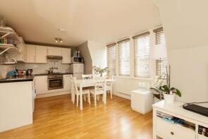 Flat 3, 1b, Woodbourne Avenue, London SW16 1BP