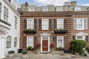 13, Lowndes Close, London SW1X 8BZ