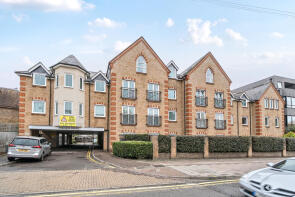 Flat 17, 48 Precista Court, High Street, Orpington BR6 0LA