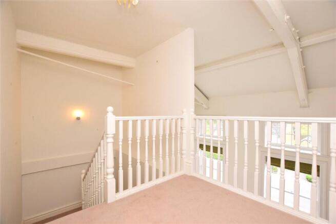 2 bed Apartment for sale Image 8