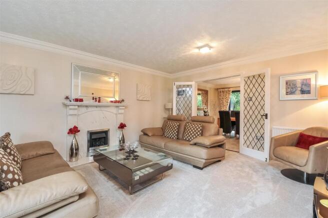 SITTING ROOM
