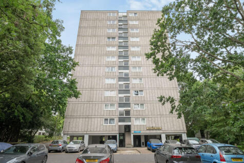Tunworth Crescent, Roehampton, London, SW15