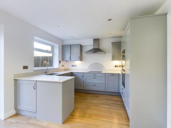 CAM00227P1-PR0431-STILL03