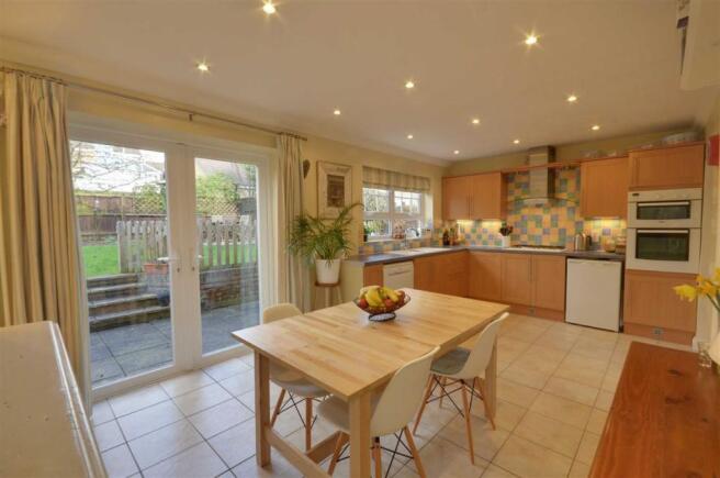 Kitchen/Dining Room